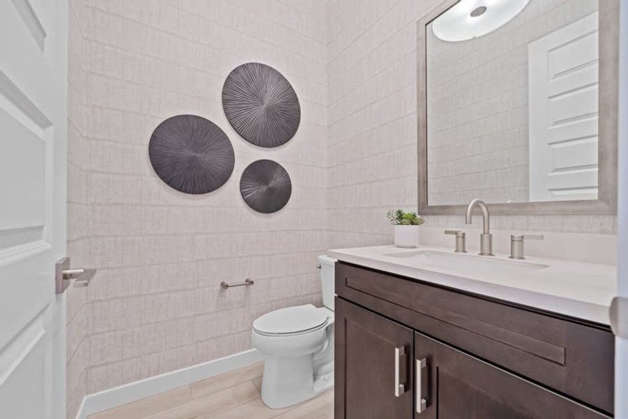 Representative furnished interior of a home built from the Cielo by Landsea Homes in Mira Vista at Victory, Buckeye (Image 27).