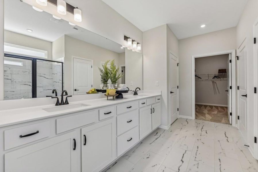 Furnished interior view inside a new home in Jones Ridge, Dallas (Image 17).