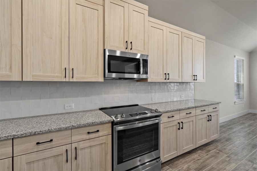 Furnished interior view inside a new home in Crescent Bluff, Georgetown (Image 6). Furnished interior view inside a new home in Crescent Bluff, Georgetown (Image 6).