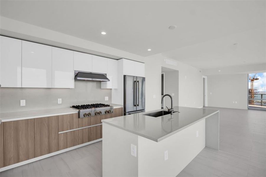 Furnished interior view inside a new home in , St. Petersburg (Image 54).