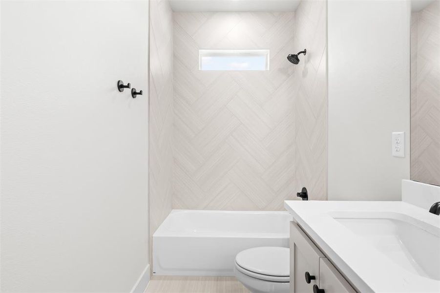 Image 35 of a home in .