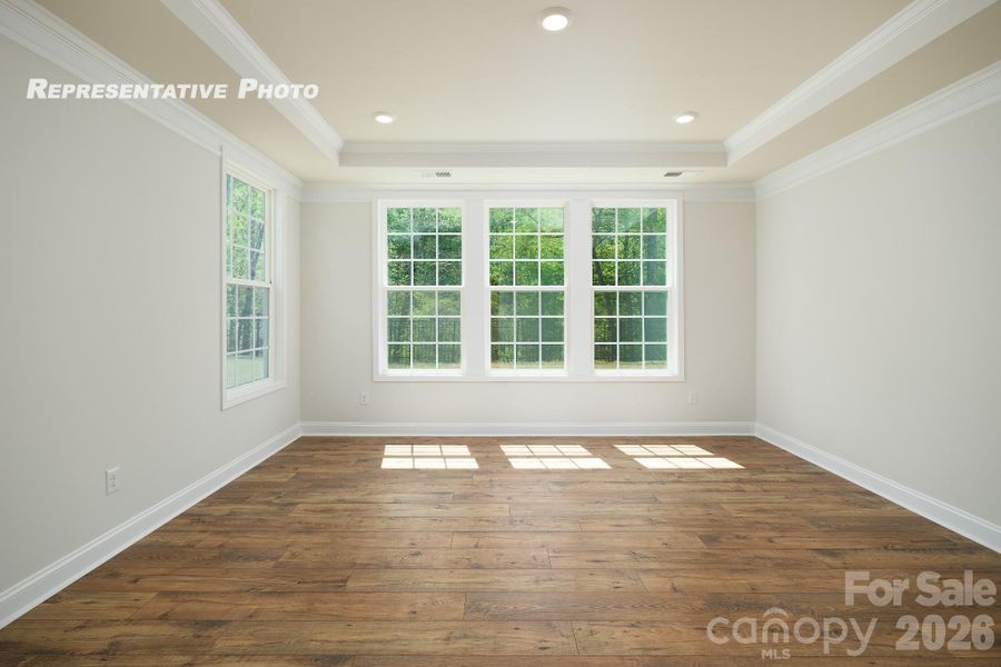 Spacious, unfurnished interior of a new home in Sylvan Creek, Denver (Image 12).