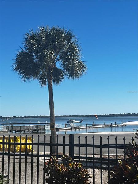Community amenities in , Tavares (Image 17).