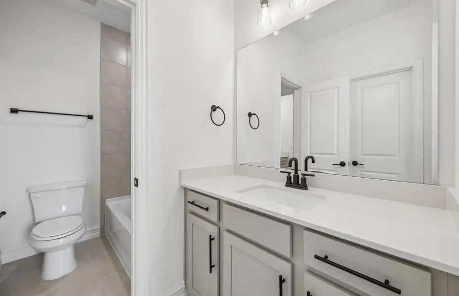 Furnished interior view inside a new home in Wellington, Fort Worth (Image 7).