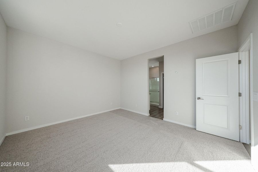 22_New-Move-in-Ready-Home_Teravalis_Buck 22_New-Move-in-Ready-Home_Teravalis_Buck