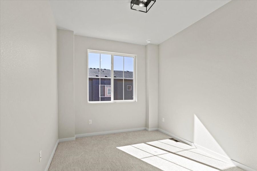 Spacious, unfurnished interior of a new home in Arras Park, Thornton (Image 19).