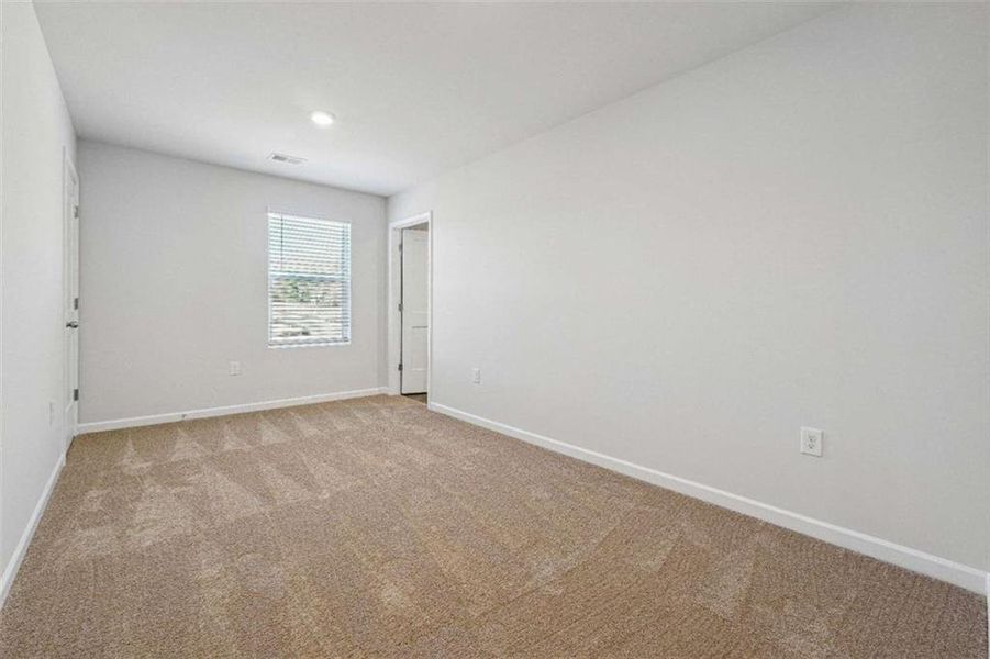 Spacious, unfurnished interior of a new home in Conner Springs, Social Circle (Image 13).