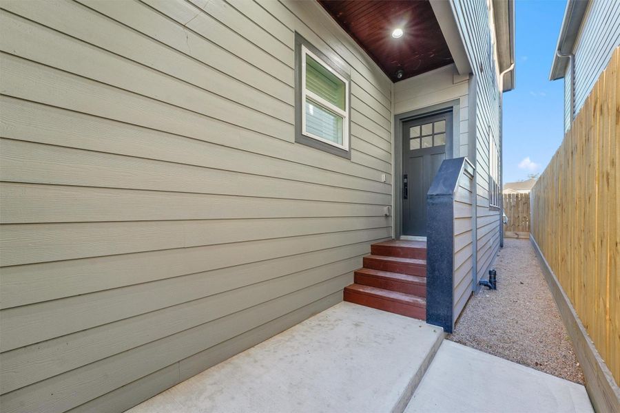 Exterior details and patio area of a home in , Houston (Image 3). Exterior details and patio area of a home in , Houston (Image 3).