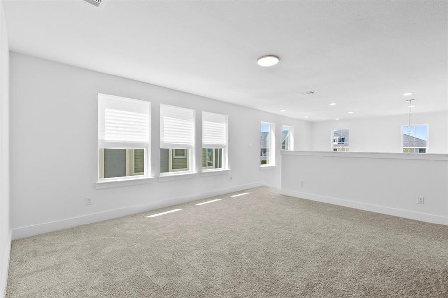 Spacious, unfurnished interior of a new home in North Square at Uptown, Celina (Image 25).