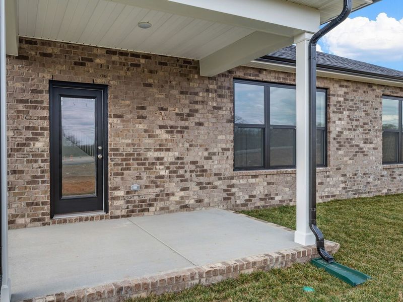 Exterior details and patio area of a home in Benders Cove, Mount Juliet (Image 26). Exterior details and patio area of a home in Benders Cove, Mount Juliet (Image 26).