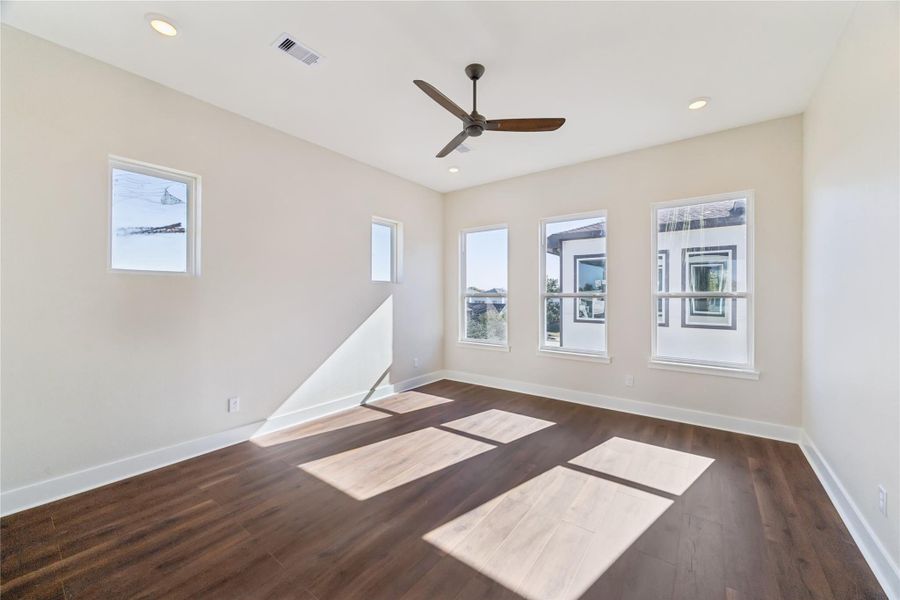 Spacious, unfurnished interior of a new home in , Houston (Image 17). Spacious, unfurnished interior of a new home in , Houston (Image 17).