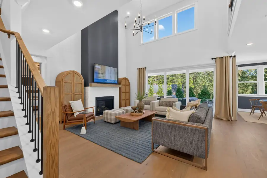 Representative furnished interior of a home built from the Roseland by Pulte Homes in Windsor Court, Fayetteville (Image 8).