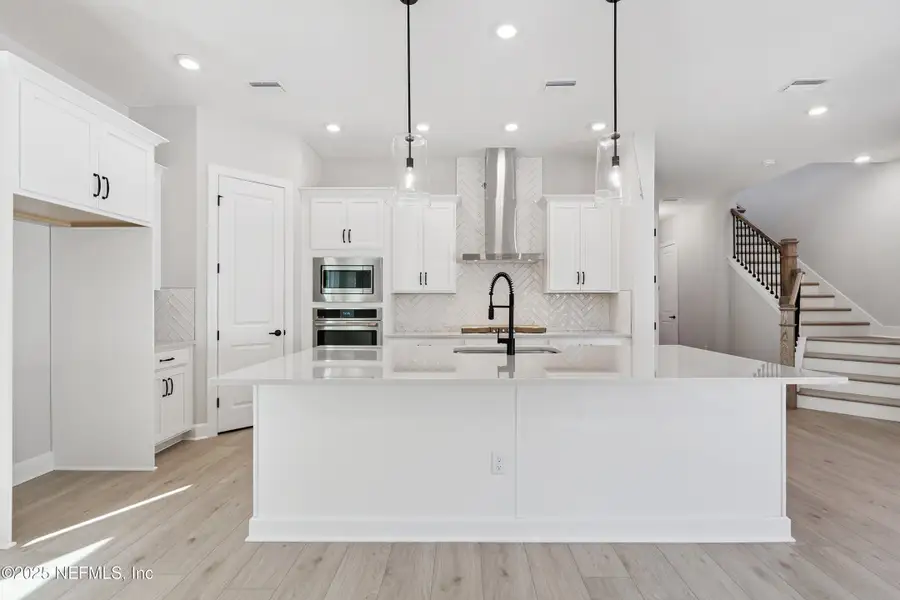 Furnished interior view inside a new home in Crosswinds 40’, Ponte Vedra (Image 4).