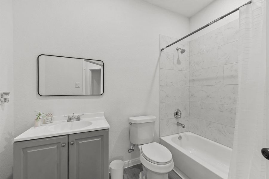 Furnished interior view inside a new home in , Texas City (Image 8). Furnished interior view inside a new home in , Texas City (Image 8).