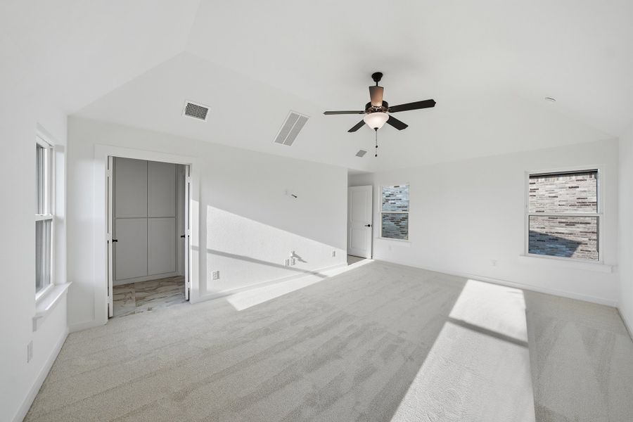 Spacious, unfurnished interior of a new home in Light Farms Brenham - 40' Lots, Celina (Image 27).