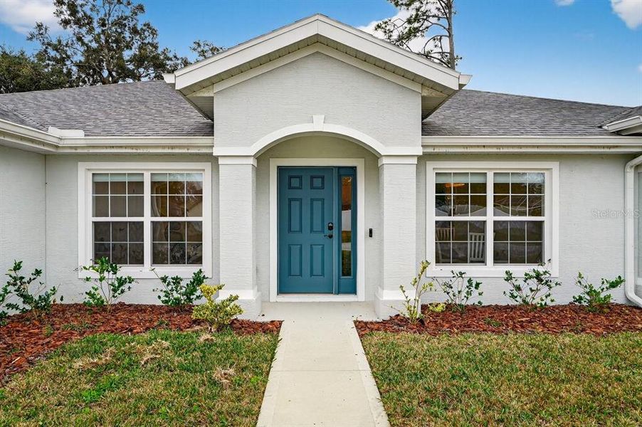 Exterior details and patio area of a home in , Palm Coast (Image 25).