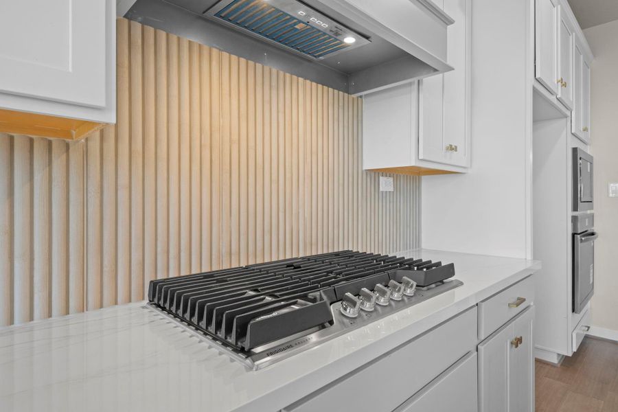 Close-up of interior finishes inside a home in Sienna 45', 50', Missouri City (Image 14).