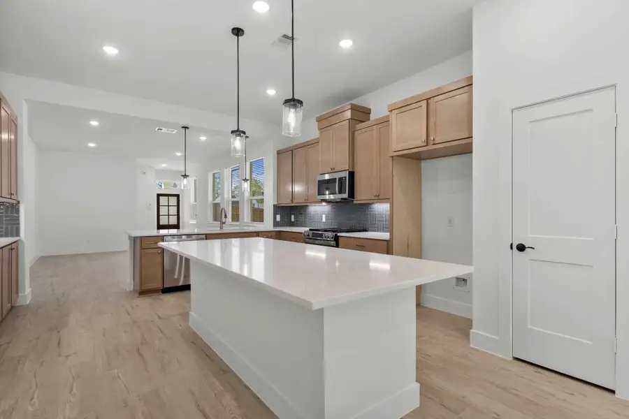 Furnished interior view inside a new home in The Woodlands Hills, Willis (Image 7). Furnished interior view inside a new home in The Woodlands Hills, Willis (Image 7).