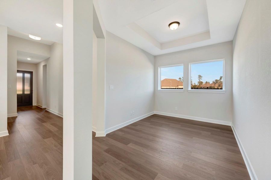 Spacious, unfurnished interior of a new home in ARTAVIA 45' Homesites, Conroe (Image 25).