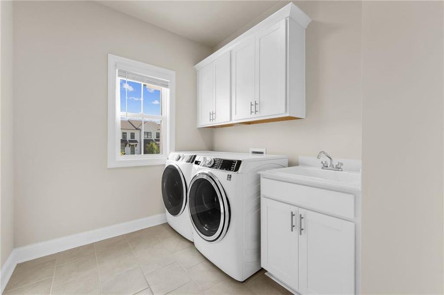 Furnished interior view inside a new home in Palisades Single Family, Cumming (Image 12). Furnished interior view inside a new home in Palisades Single Family, Cumming (Image 12).