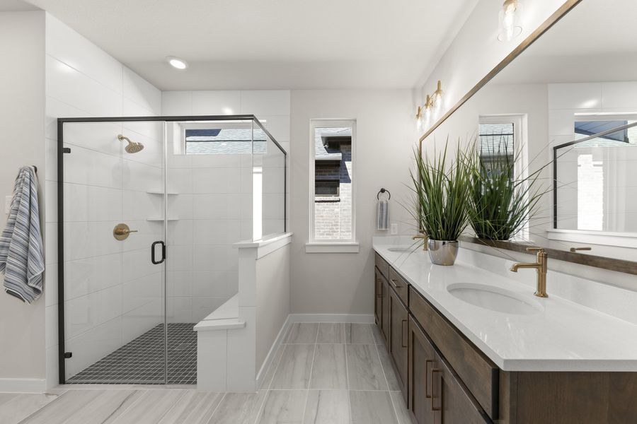 Furnished interior view inside a new home in Willow Grove, Melissa (Image 11).