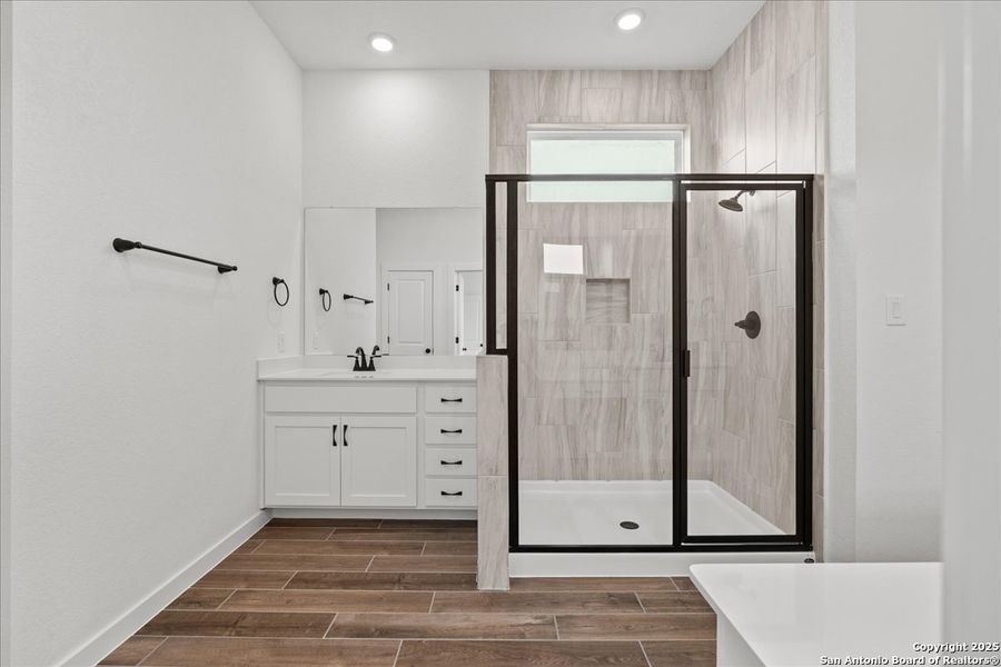 Furnished interior view inside a new home in Stream Waters, Seguin (Image 6).