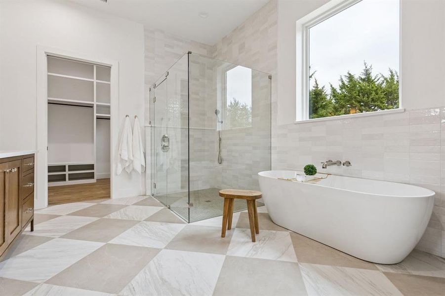 Furnished interior view inside a new home in , Midlothian (Image 9).