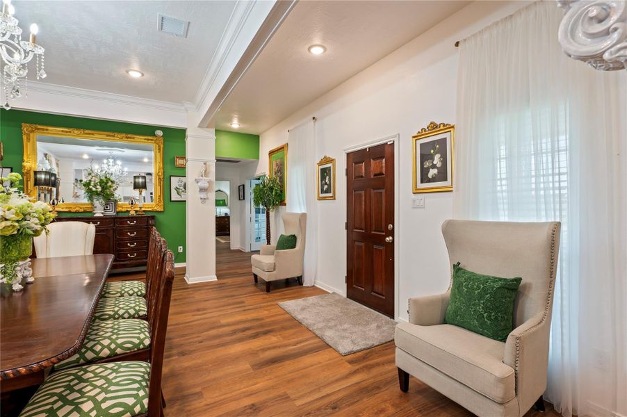 Open entryway Open entryway