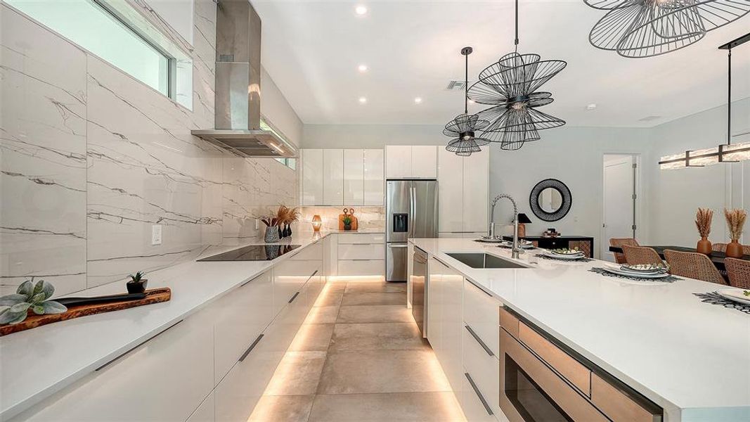 Furnished interior view inside a new home in , Sarasota (Image 9).