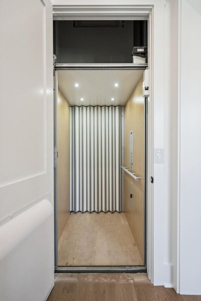 Image 49 of a home in .