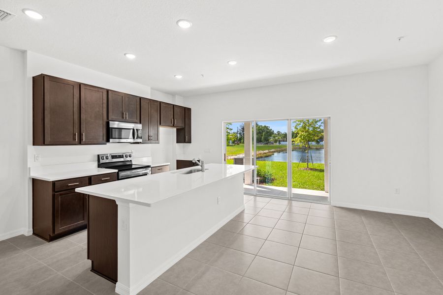 Furnished interior view inside a new home in Shenandoah Reserve, Orlando (Image 9).