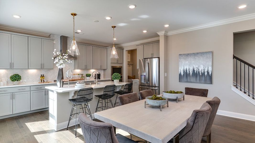 2816 Edison II Breakfast Room F1