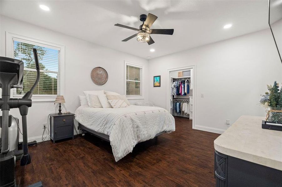 Furnished interior view inside a new home in , Webster (Image 29).