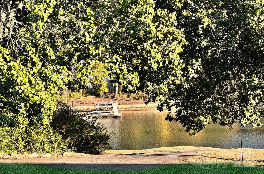 Natural landscape and outdoor views near in Sherrills Ford (Image 26). Natural landscape and outdoor views near in Sherrills Ford (Image 26).