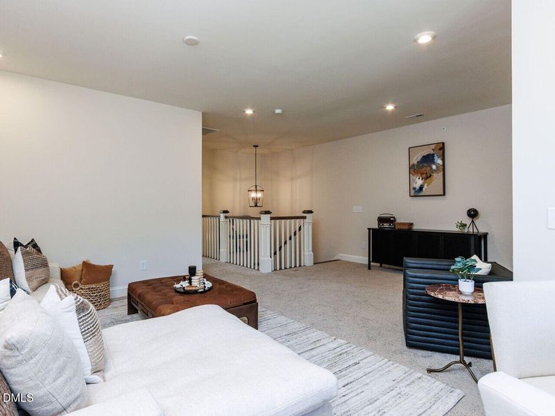 032-1280x960-upstairs-living-space