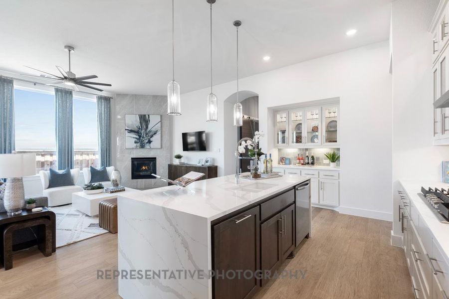 Furnished interior view inside a new home in Riceland: 50ft. lots, Mont Belvieu (Image 20).