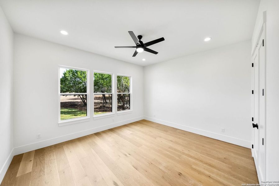 Spacious, unfurnished interior of a new home in , Bandera (Image 46). Spacious, unfurnished interior of a new home in , Bandera (Image 46).