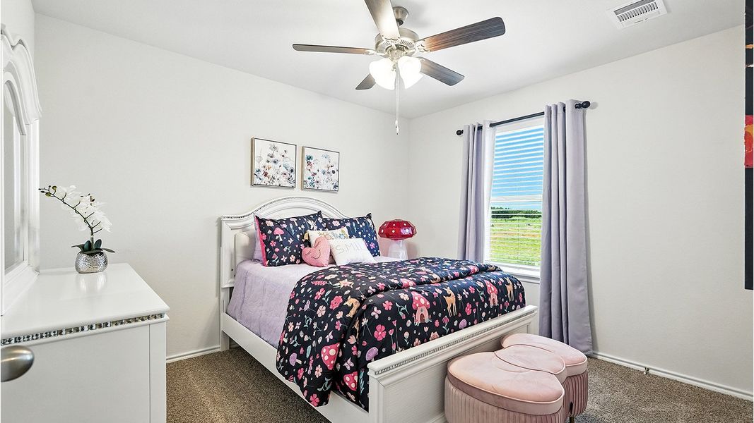 Representative furnished interior of a home built from the Naples by D.R. Horton in The Reserve at Timber Creek, Lindale (Image 31).