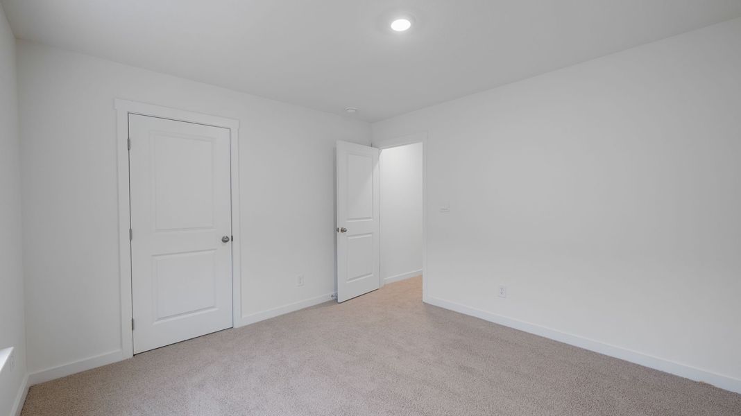 Representative unfurnished interior of a home built from the Hayden by D.R. Horton in Hawks Landing, Apison (Image 30).