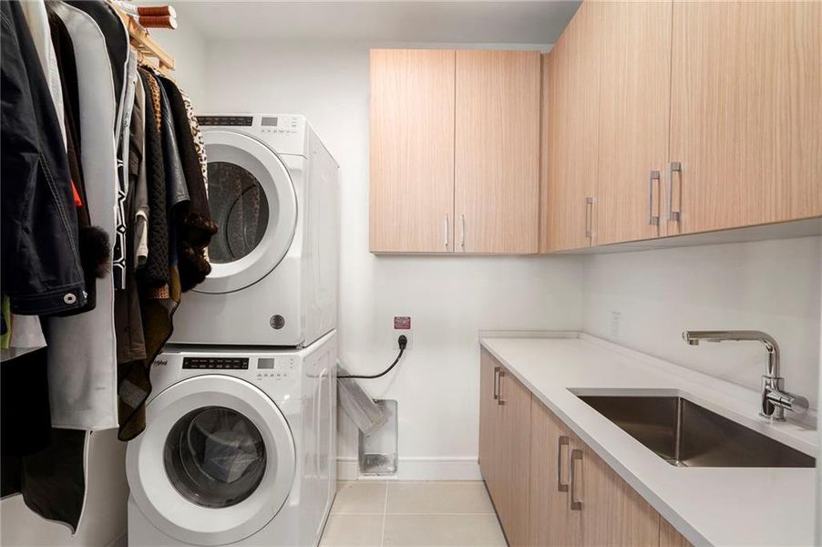 Furnished interior view inside a new home in The Dillon Buckhead, Atlanta (Image 19). Furnished interior view inside a new home in The Dillon Buckhead, Atlanta (Image 19).