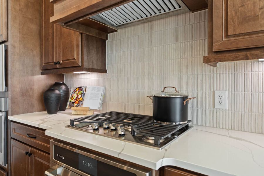 Close-up of interior finishes inside a home in Evergreen, Conroe (Image 20). Close-up of interior finishes inside a home in Evergreen, Conroe (Image 20).