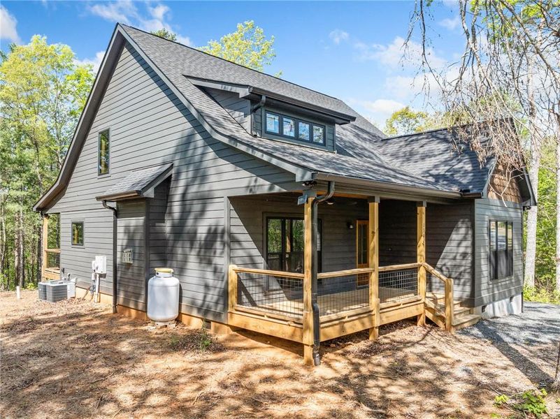 Front exterior of a new home in , Ellijay, GA, highlighting curb appeal (Image 23). Front exterior of a new home in , Ellijay, GA, highlighting curb appeal (Image 23).