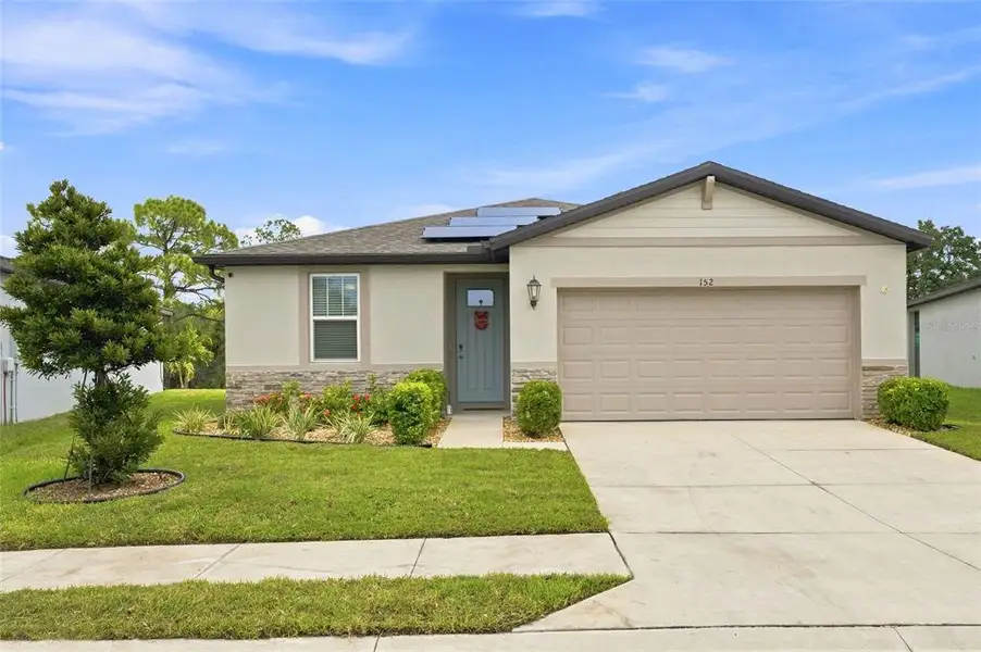 Front exterior of a new home in , Nokomis, FL, highlighting curb appeal (Image 22). Front exterior of a new home in , Nokomis, FL, highlighting curb appeal (Image 22).