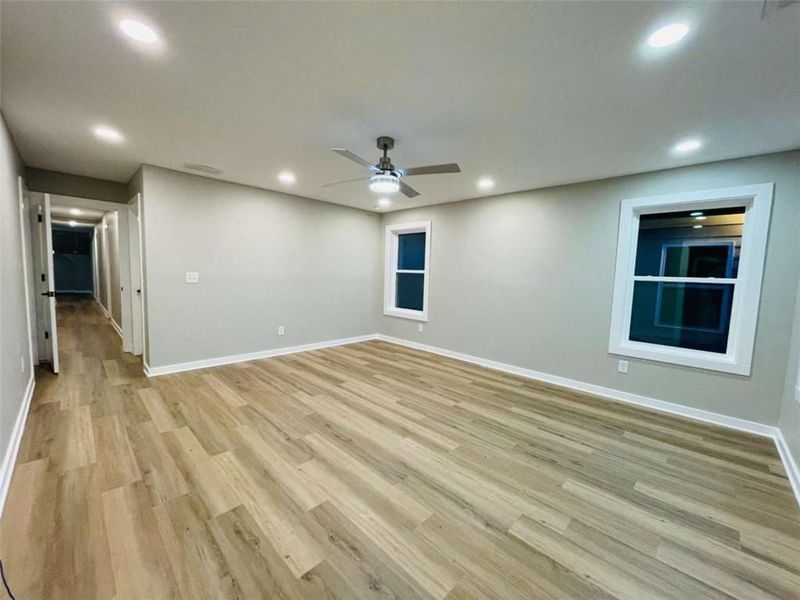 Spacious, unfurnished interior of a new home in , Hapeville (Image 14).