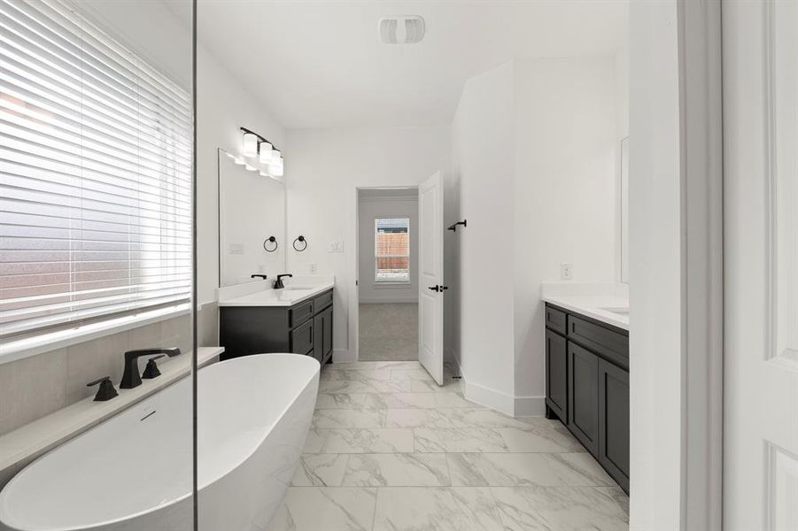 19. 5701 Burford - Bath (4)