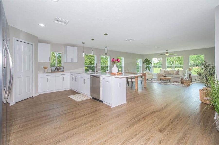 Furnished interior view inside a new home in , Spring Hill (Image 5).