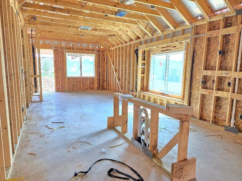 Spacious, unfurnished interior of a new home in Sienna 40', Missouri City (Image 13). Spacious, unfurnished interior of a new home in Sienna 40', Missouri City (Image 13).