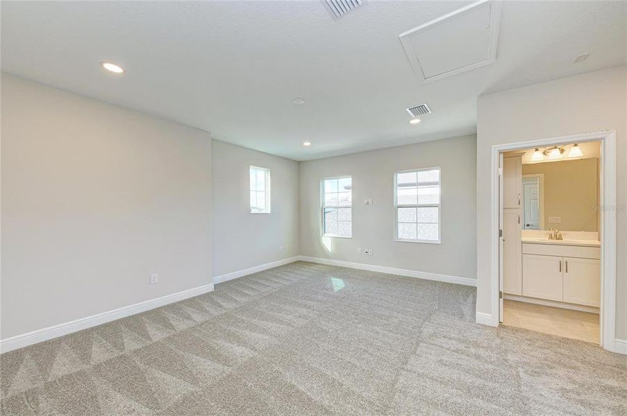 Spacious, unfurnished interior of a new home in Crosswind Point, Parrish (Image 26). Spacious, unfurnished interior of a new home in Crosswind Point, Parrish (Image 26).