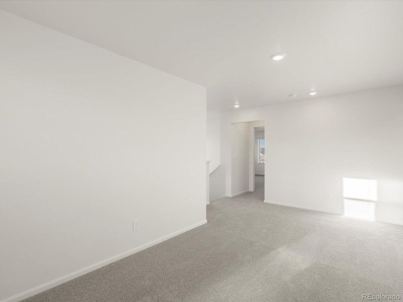 Spacious, unfurnished interior of a new home in Westgate, Greeley (Image 24).