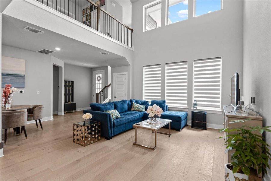 Furnished interior view inside a new home in Easton Park, Austin (Image 16). Furnished interior view inside a new home in Easton Park, Austin (Image 16).